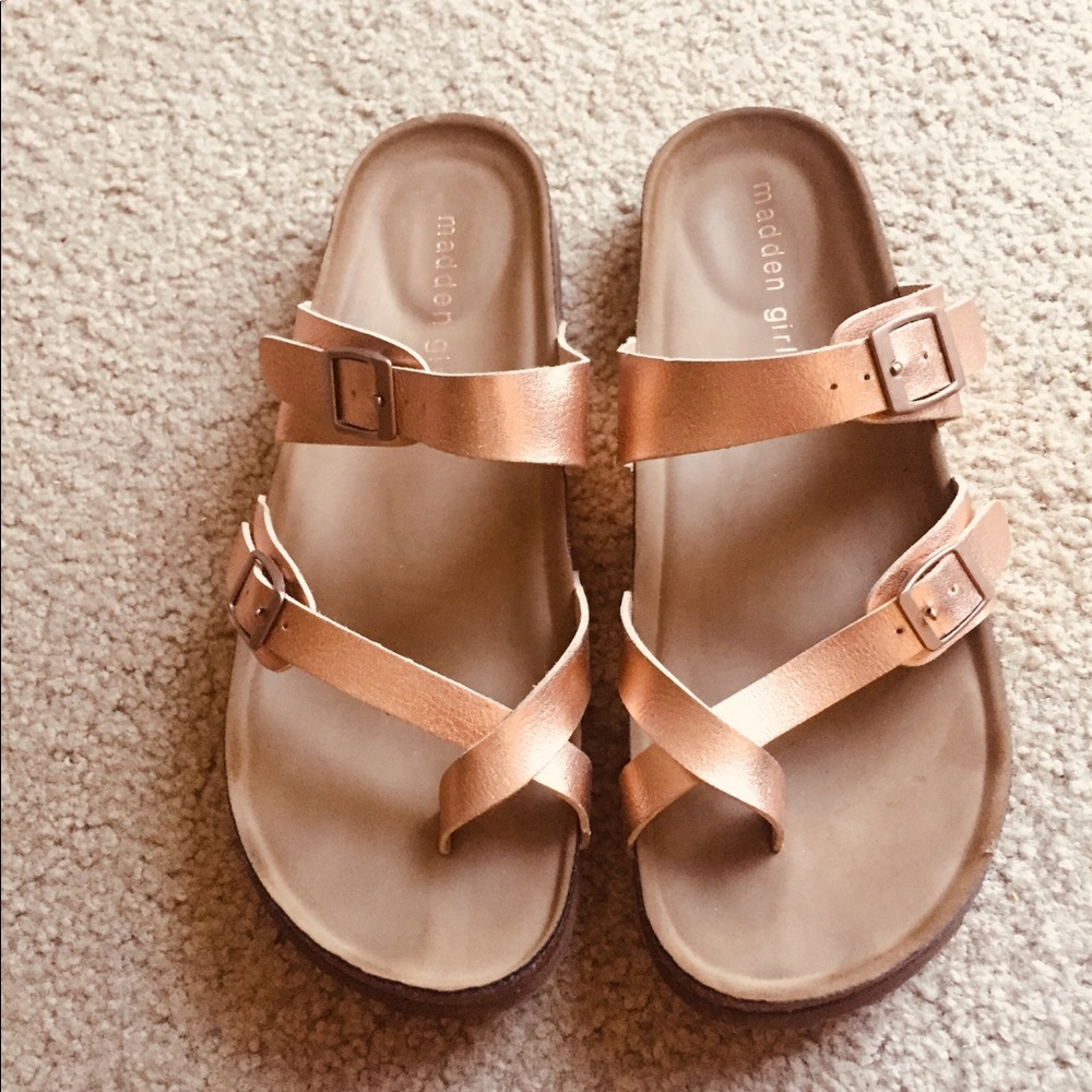 Steve Madden Rose Gold Birkenstock type sandals.